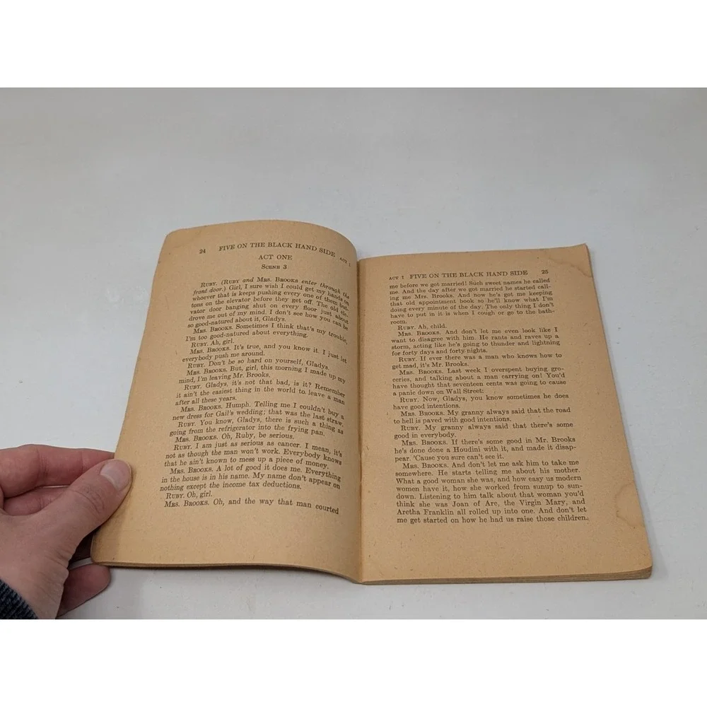 Five On The Black Hand Side Play by Charlie Russell Samuel French 1977‎ VTG Book